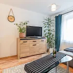 Karkonoszek 10 *