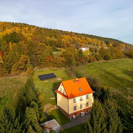 Karkonoszek 10 * Jelení Hora